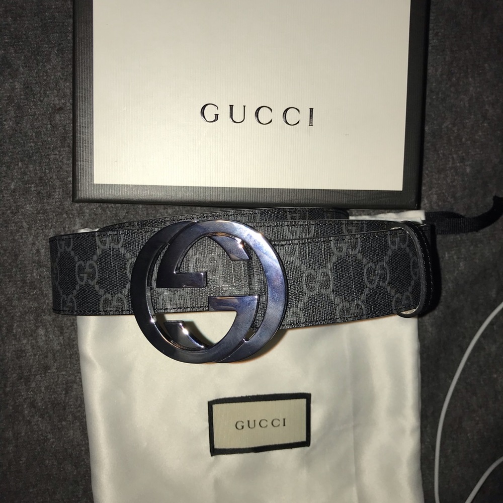 Authentic men’s gucci belt